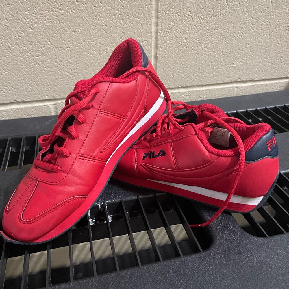 FILA Province Shoes Unisex Sz 9